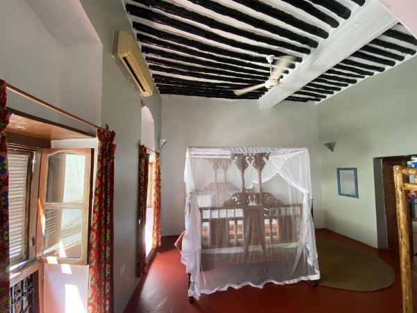 Stone town sea view image 12